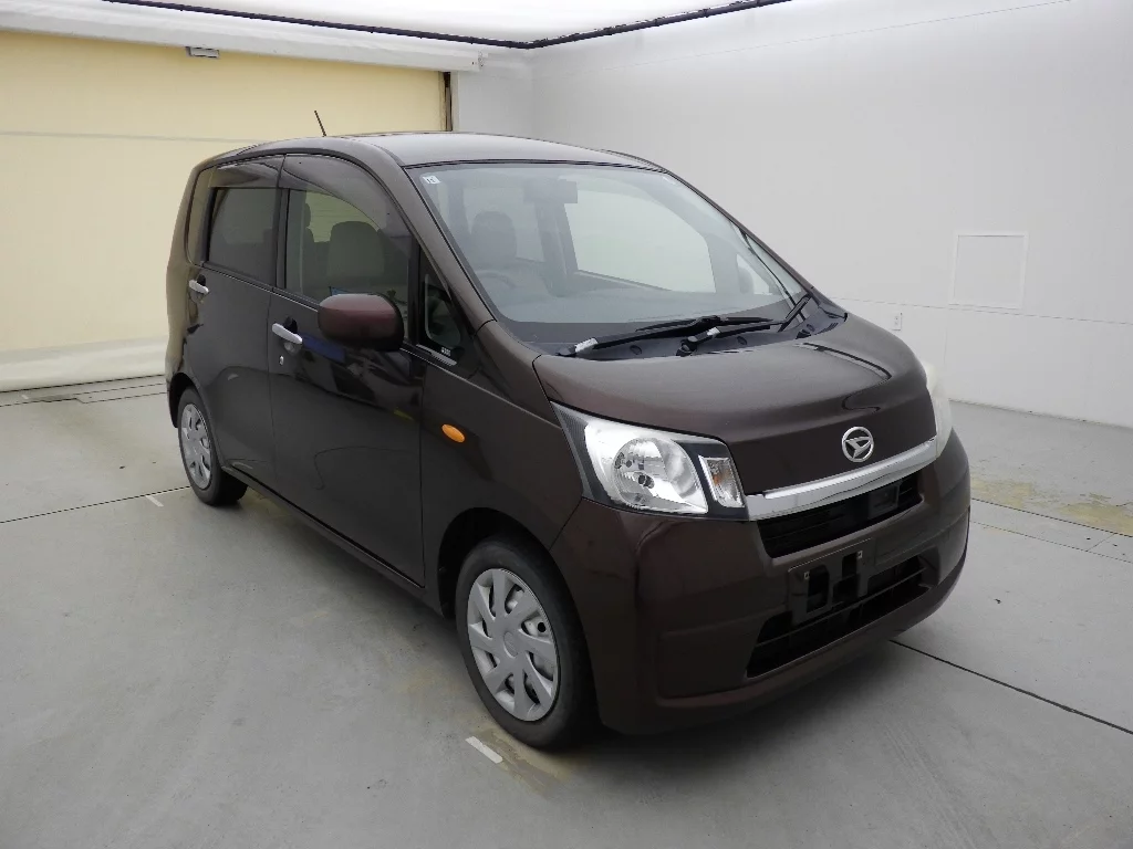 Daihatsu Move  с аукциона в Японии