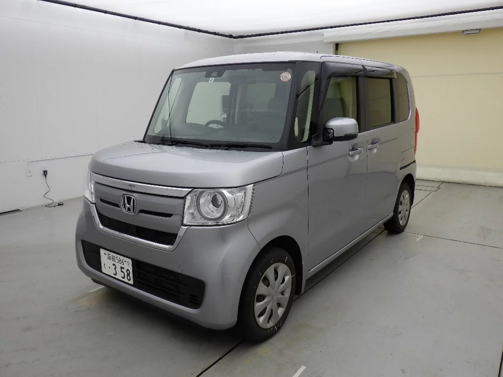 Honda N-Box  с аукциона в Японии