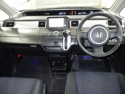 HONDA STEPWGN SPADA