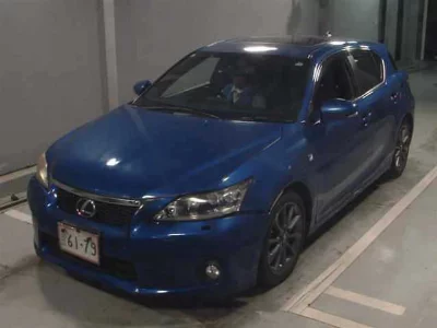 Lexus CT200h