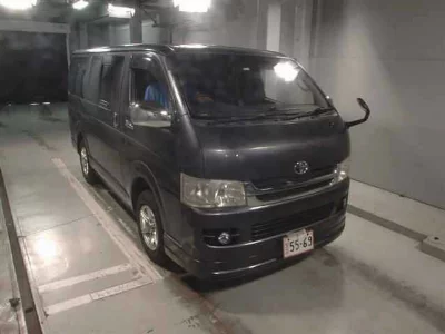 Toyota HiAce Van