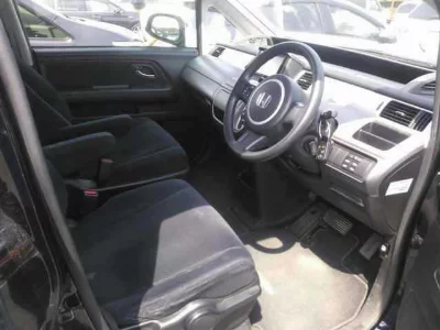 HONDA STEPWGN SPADA
