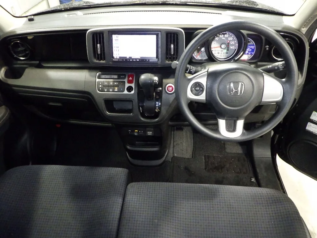 Honda N-One  с аукциона в Японии