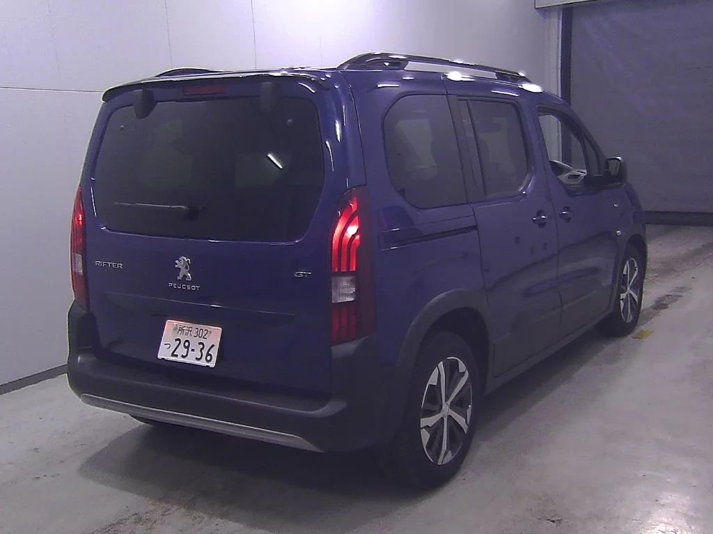 Peugeot Rifter  с аукциона в Японии