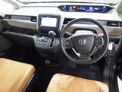 HONDA FREED+
