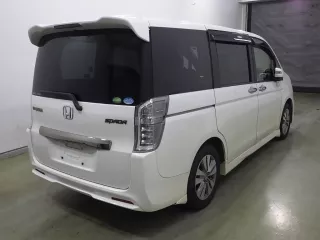 Honda STEPWGN SPADA