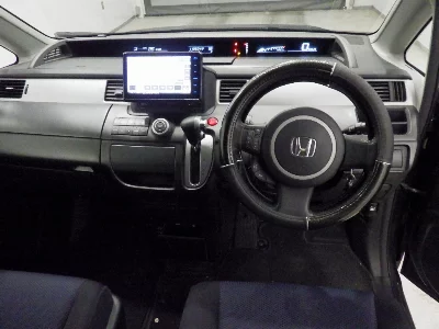 HONDA STEPWGN SPADA