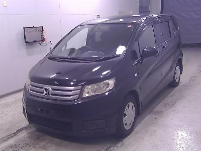Honda Freed Spike