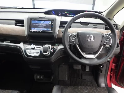HONDA FREED+