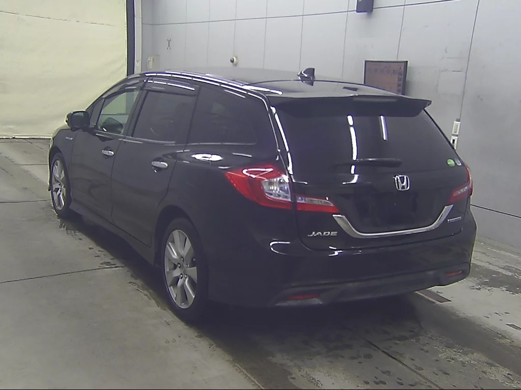 Honda Jade  с аукциона в Японии