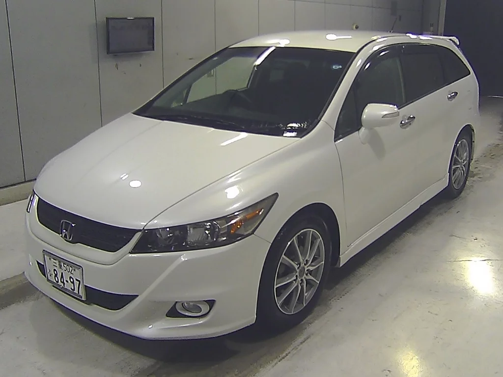 Honda Stream  с аукциона в Японии