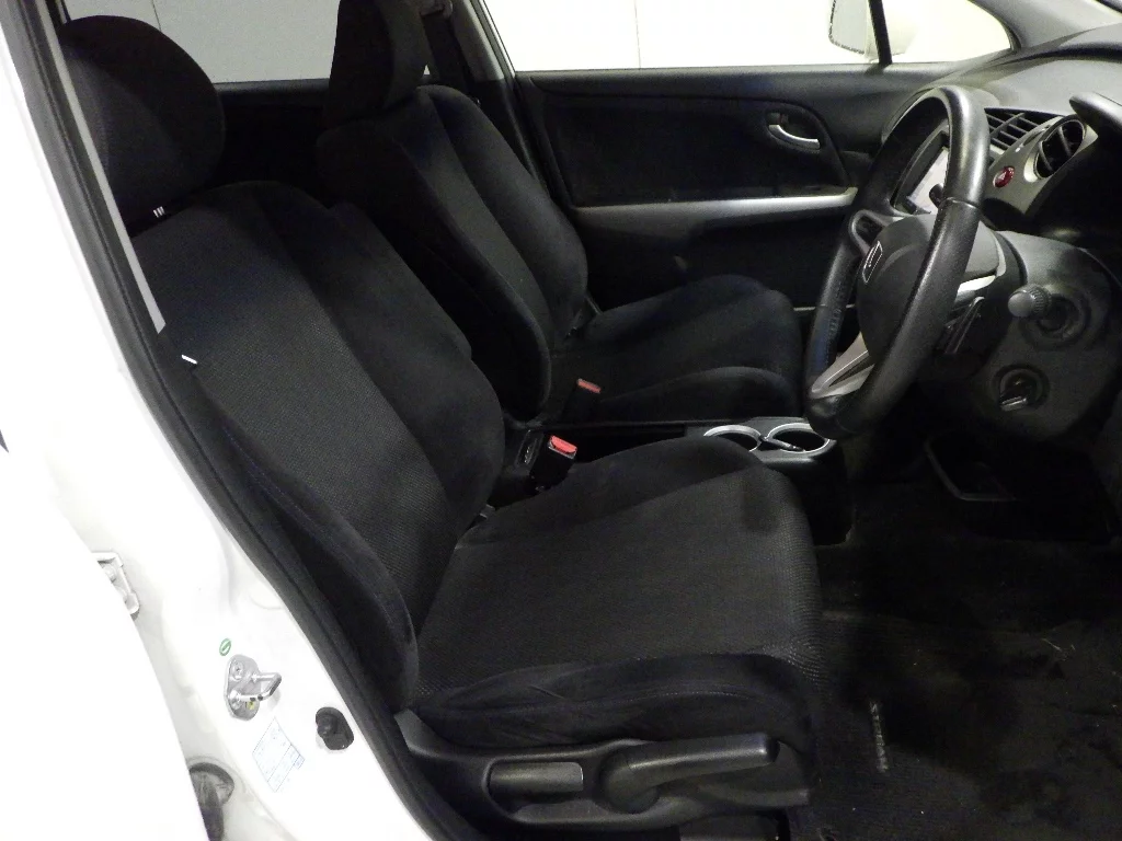 Honda Stream  с аукциона в Японии