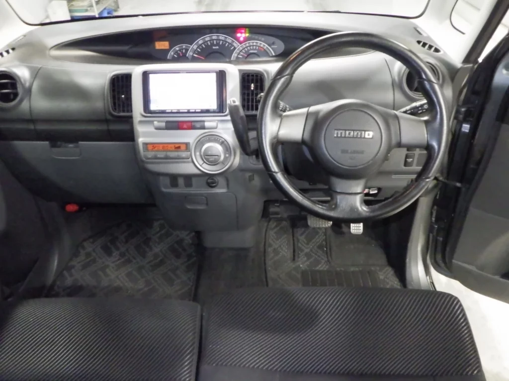 Daihatsu Tanto  с аукциона в Японии