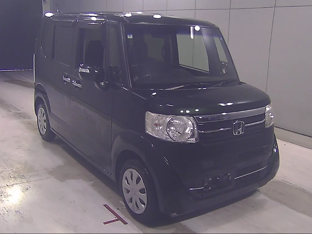Honda N-Box  с аукциона в Японии