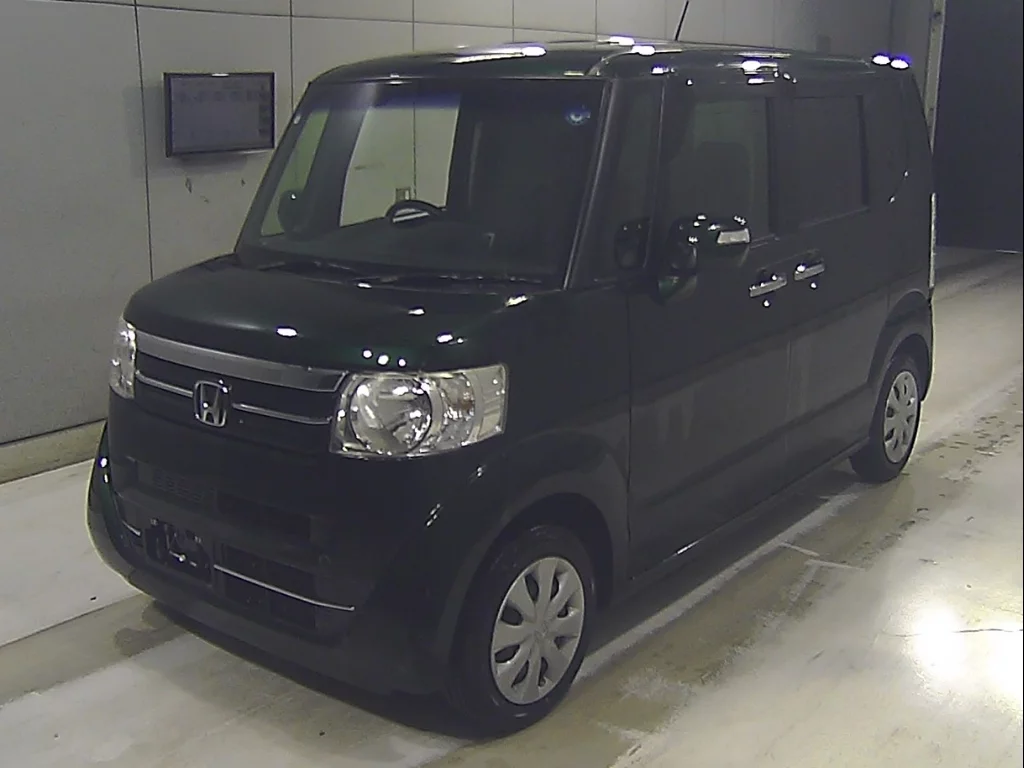Honda N-Box  с аукциона в Японии