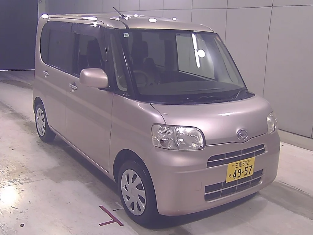 Daihatsu Tanto  с аукциона в Японии