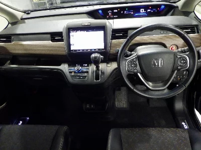 HONDA FREED+