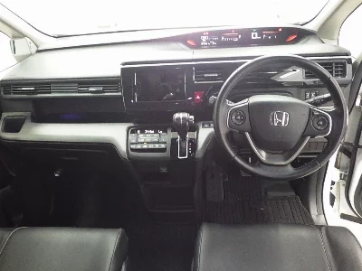 HONDA STEPWGN SPADA