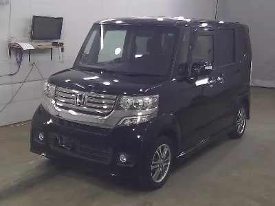 HONDA N BOX +