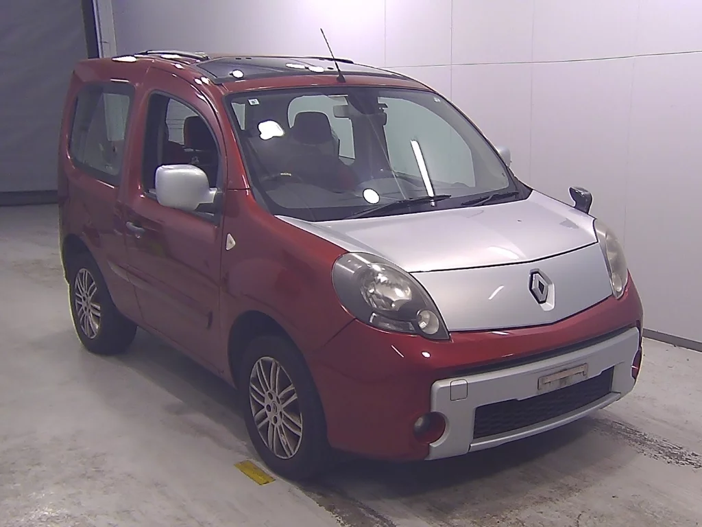 Renault Kangoo  с аукциона в Японии
