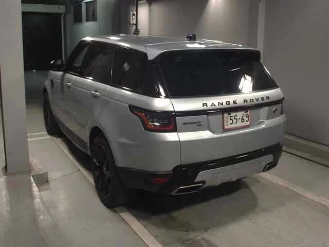 Land Rover Range Rover Sport  с аукциона в Японии