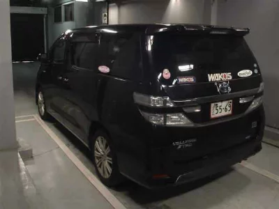 TOYOTA VELLFIRE