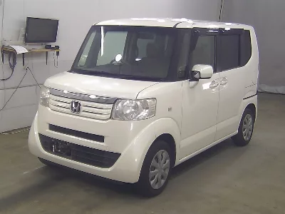 HONDA N BOX +