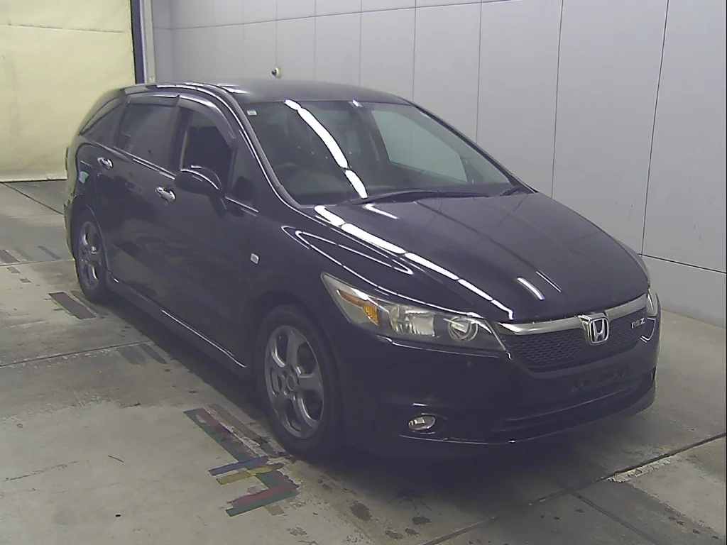 Honda Stream  с аукциона в Японии
