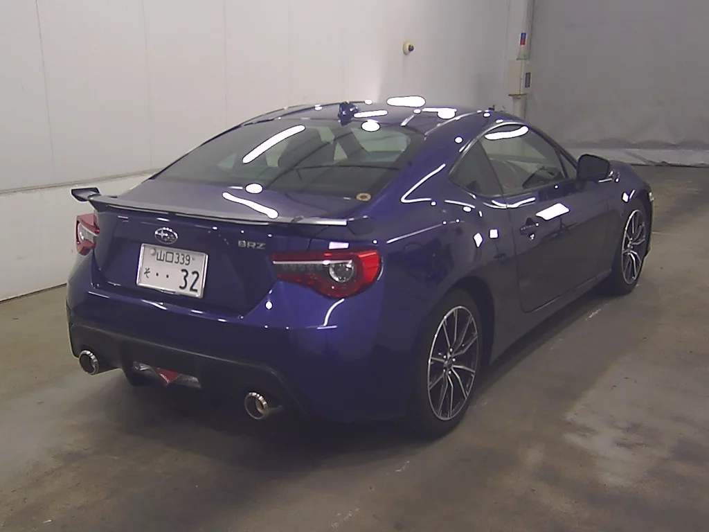 Subaru BRZ  с аукциона в Японии
