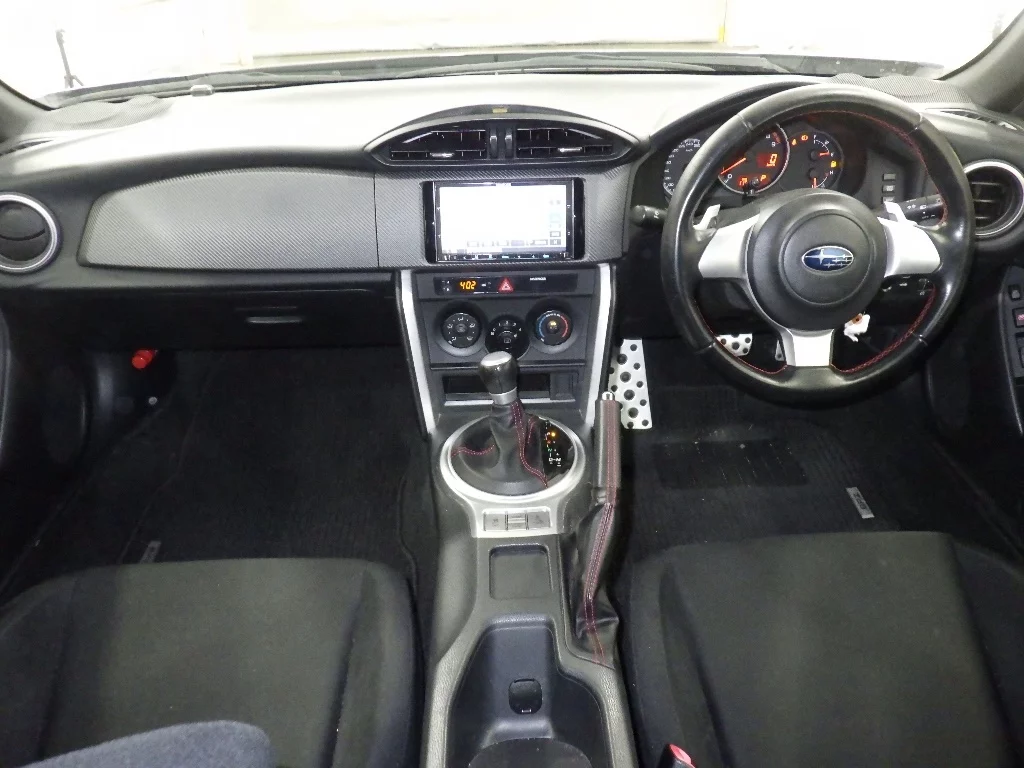 Subaru BRZ  с аукциона в Японии
