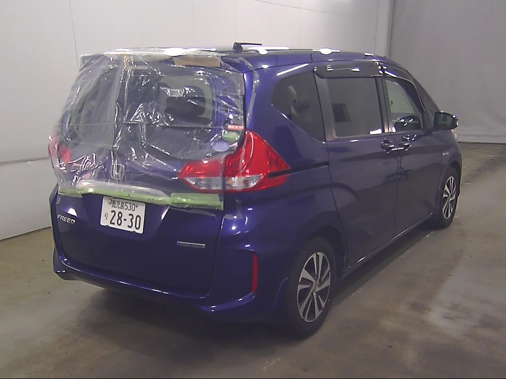 Honda Freed  с аукциона в Японии