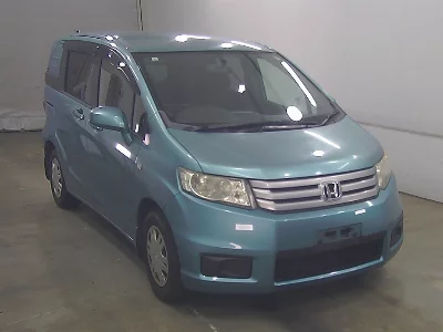Honda Freed Spike