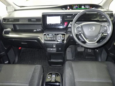 Honda STEPWGN SPADA