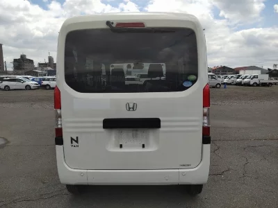 HONDA N-VAN