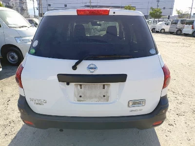 Nissan AD