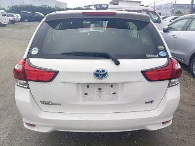 TOYOTA COROLLA FIELDER