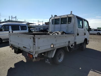 TOYOTA DYNA