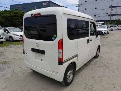 HONDA N-VAN