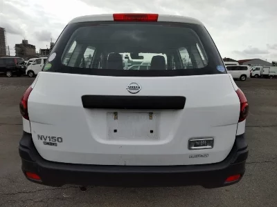 Nissan AD