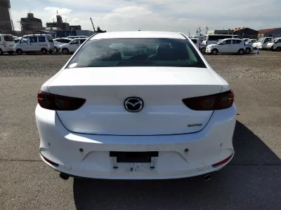 MAZDA MAZDA3