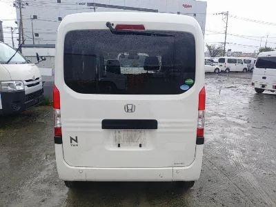 HONDA N-VAN