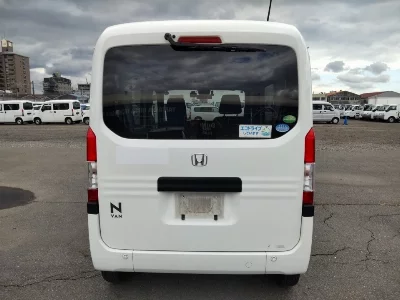 HONDA N-VAN
