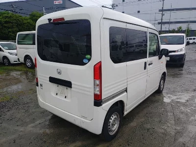 HONDA N-VAN