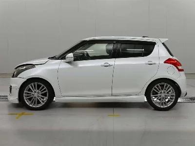 SUZUKI SWIFT SPORTS