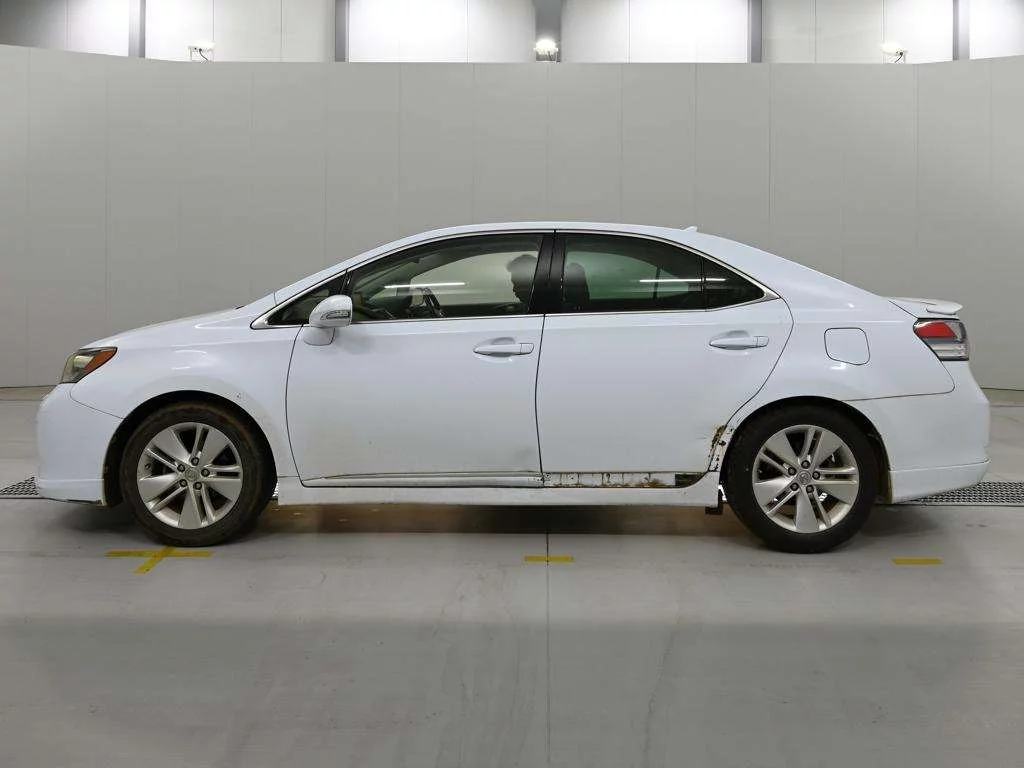 Lexus HS250h  с аукциона в Японии