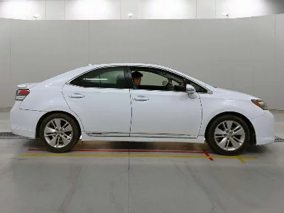 LEXUS HS
