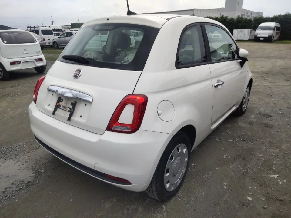 Fiat 500  с аукциона в Японии