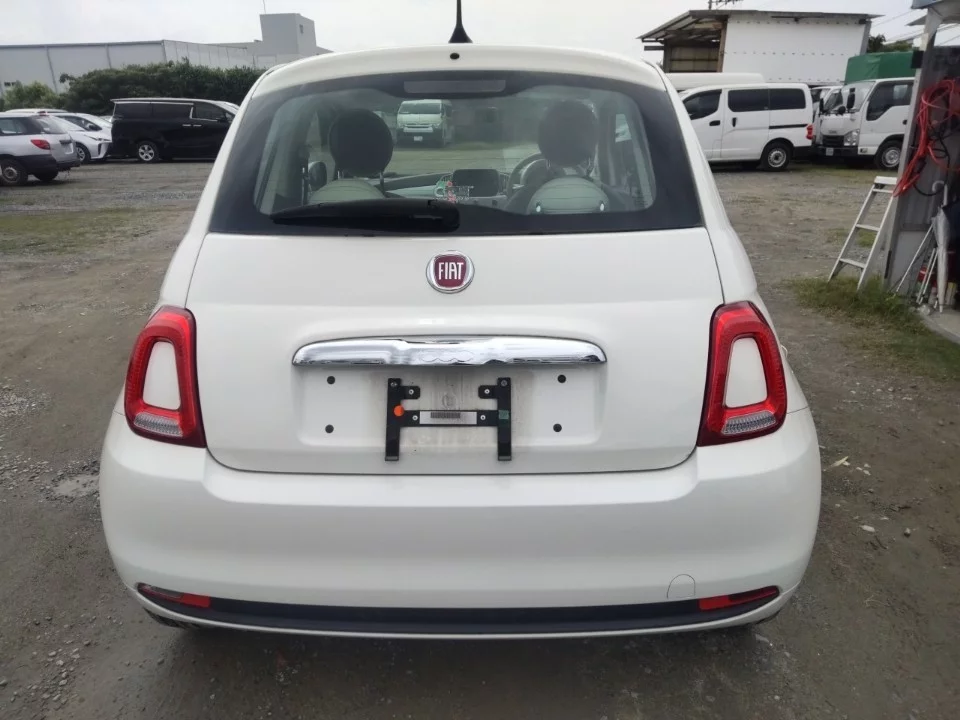 Fiat 500  с аукциона в Японии