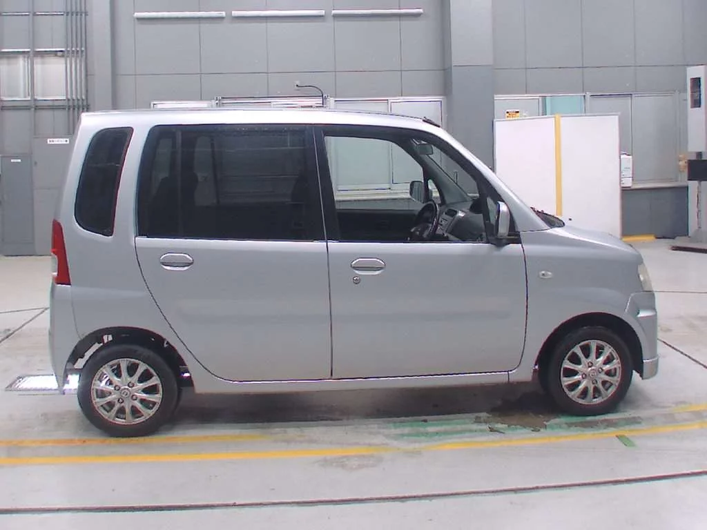 Mitsubishi Toppo  с аукциона в Японии