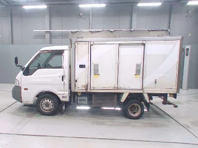 MAZDA BONGO TRUCK